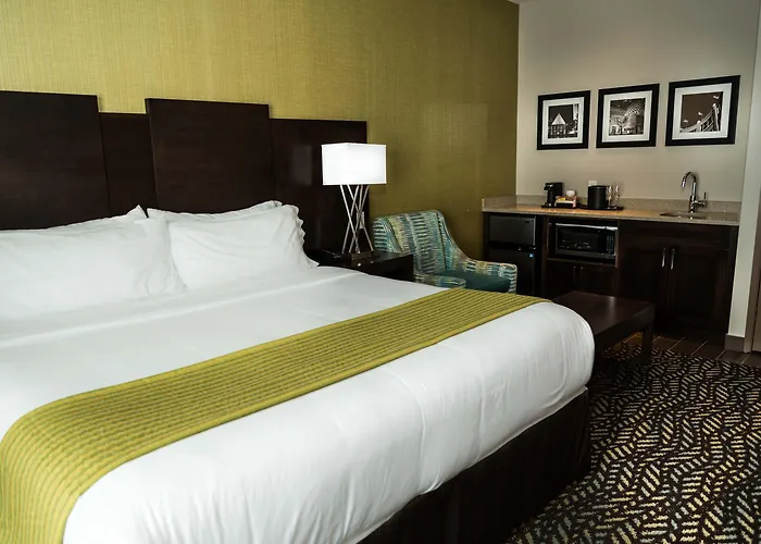 Holiday Inn Express & Suites Spruce Grove - Stony Plain By Ihg