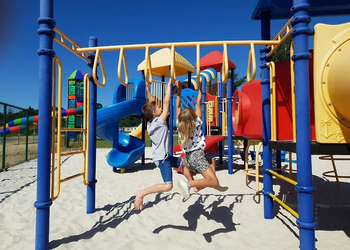 Vakantiepark Breebos: Empty Lots For Tents And Mobile Homes