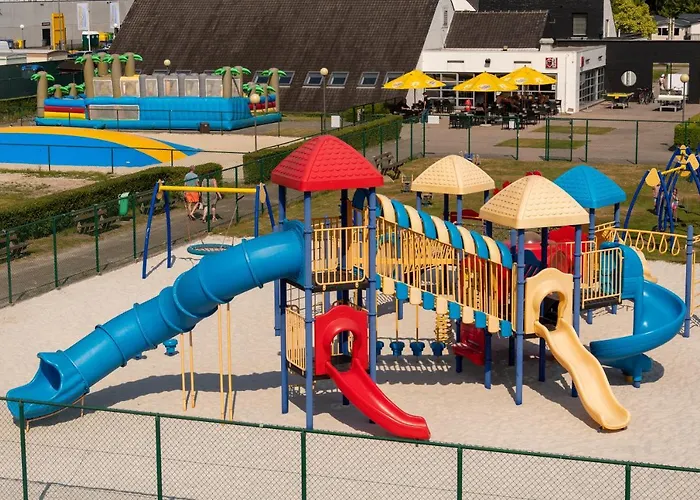 Vakantiepark Breebos: Empty Lots For Tents And Mobile Homes