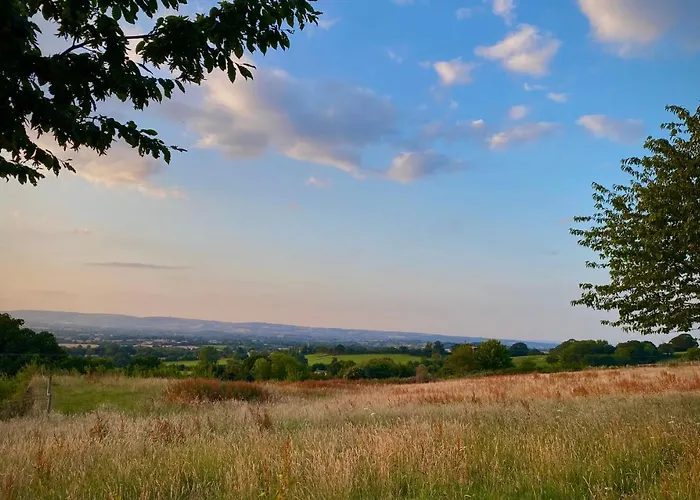 Cherry Tree Glamping Lodge