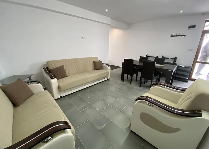 Hotel Asq Kavarna