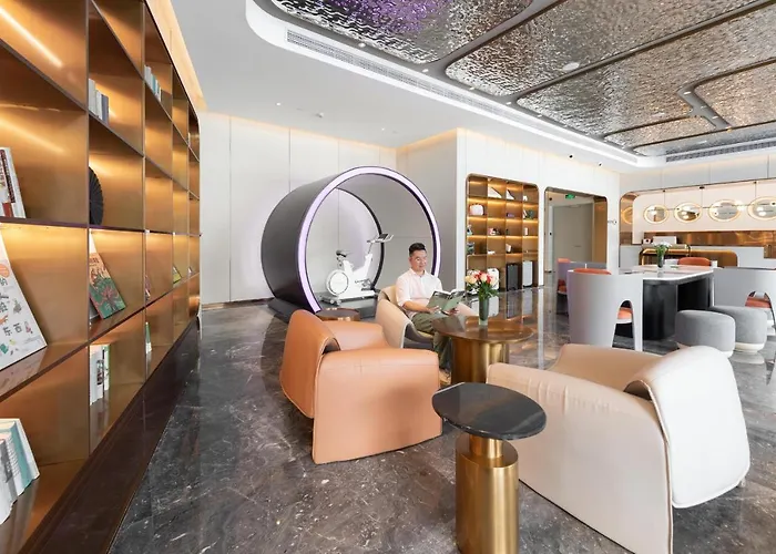 Atour Light Hotel Huizhou Jinshanhu Ganghui