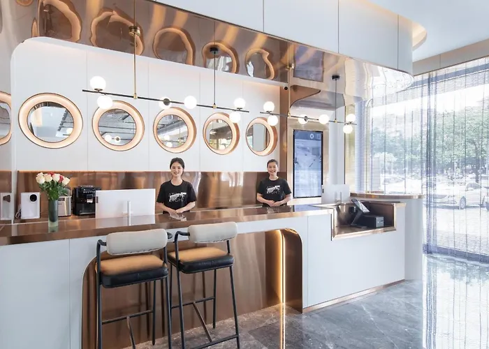 Atour Light Hotel Huizhou Jinshanhu Ganghui