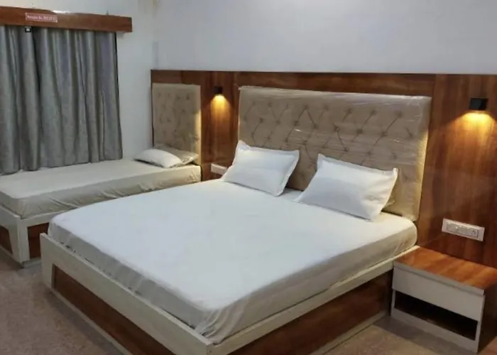 Shree Atithi Highway Hotel