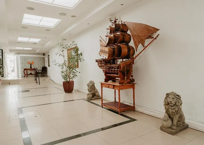 Hotel American