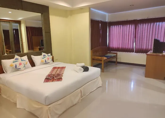 Baan Thara Guesthouse