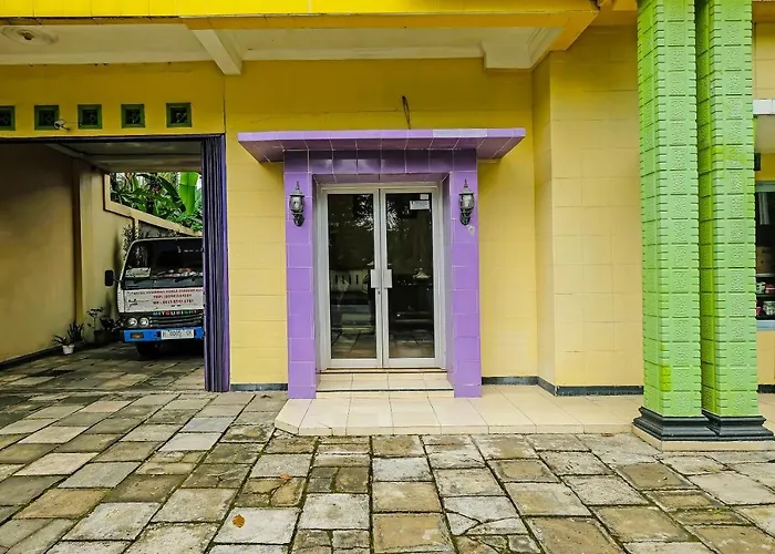 Oyo 92486 Hotel Permata 3