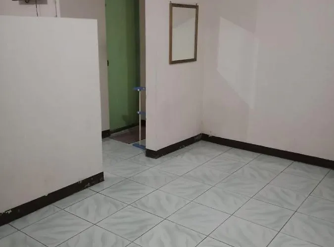 Vina Vira Hotel