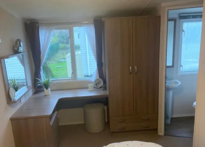 Tenby - Kiln Park Caravan Hire