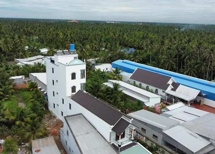 Khach San Vinhomes Huynh Hotel