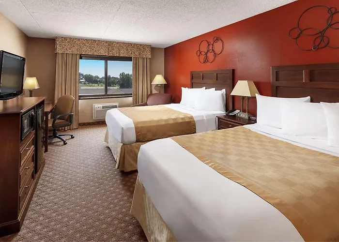 Roosevelt Grand Dakota. Surestay Collection By Best Western