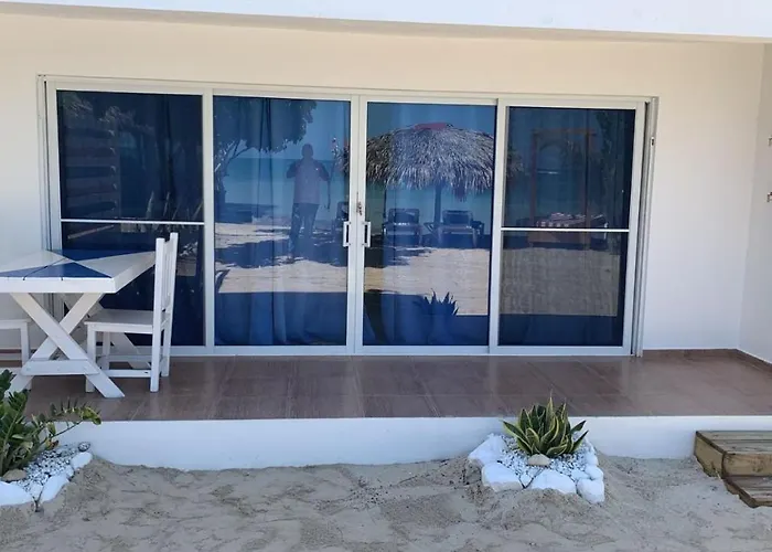 La Isla Bonita