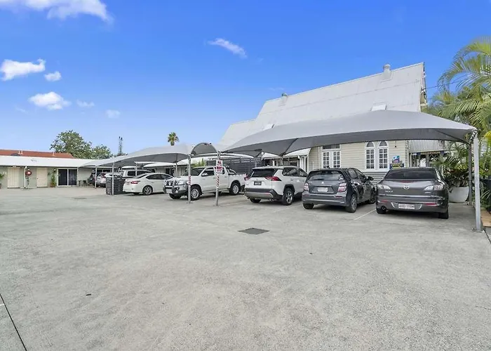 Caboolture Central Motor Inn. Surestay Collection By BW