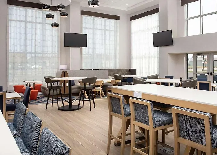 Hampton Inn Warroad