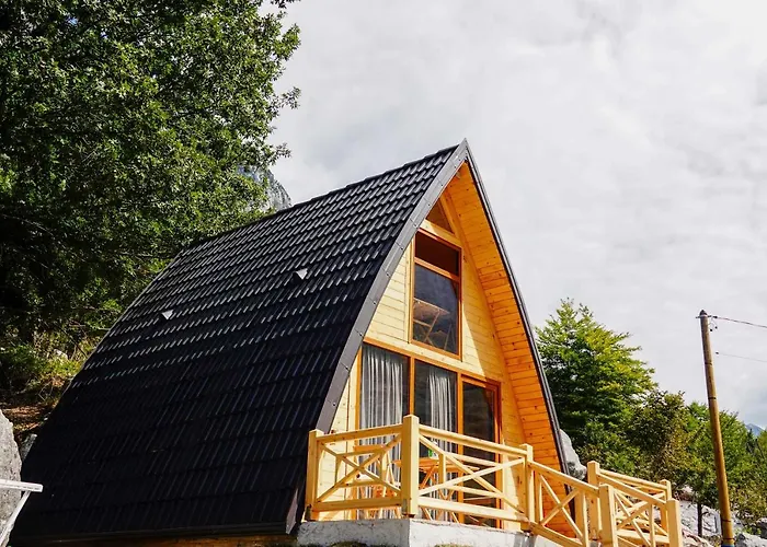 Andi'S Mountain Home