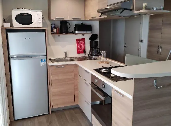 Mobil-Home 6/8 Personnes Au Domaine De Kerlann, Pont-Aven