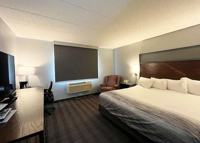 Americinn By Wyndham Ladysmith