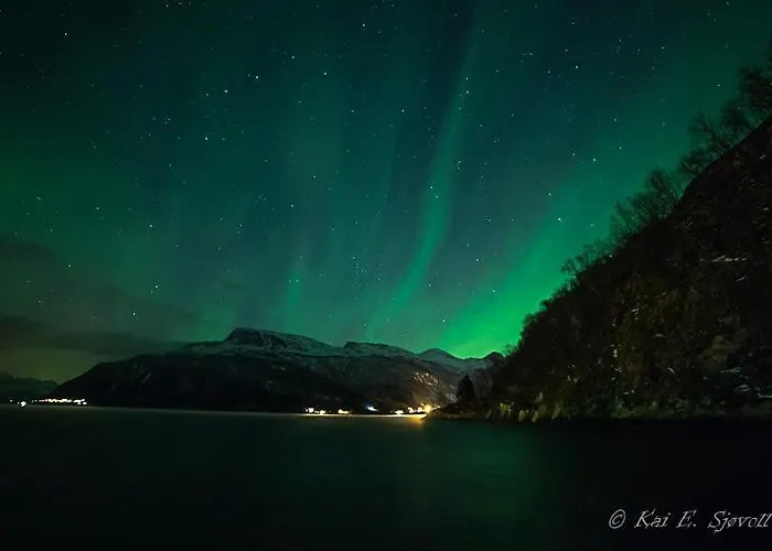 Elvegard Fjordcamp