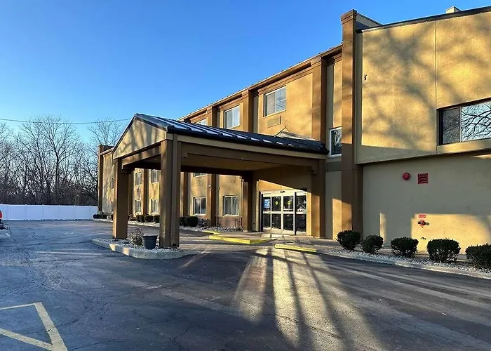 Americinn Woodstock Il
