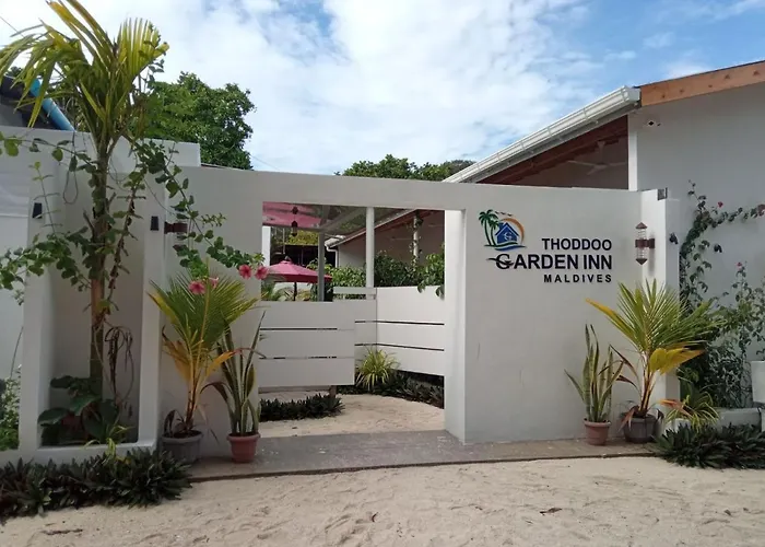 Thoddoo Garden Inn