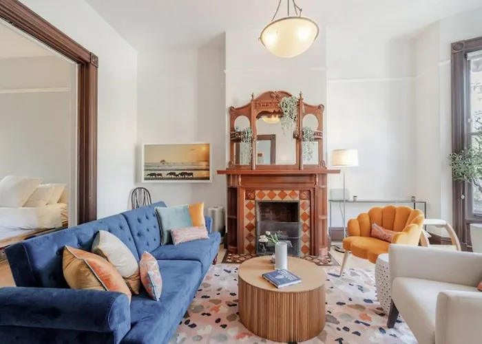 Charming Victorian Oasis With An Elegant And Spacious Haven