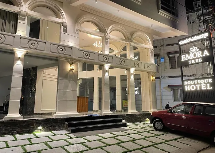 Hotel Emora Tree