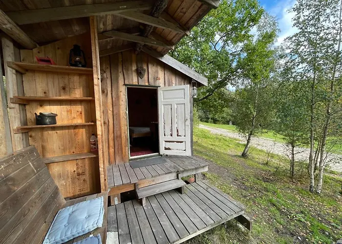 Koselig Liten Hytte I Skien
