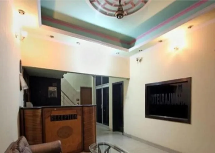 Hotel Rajmahal, Rudrapur