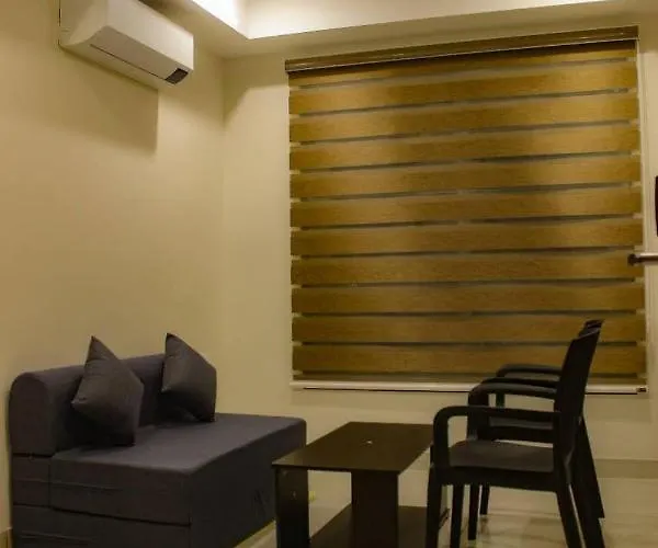 Rr Mount Elite Suites