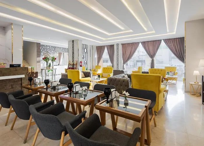 Mirada Purple Al Waha - Serviced Apartments