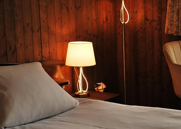 Rooms With Private Bathrooms