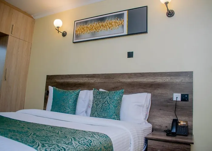 The Kolel Hotel And Suites