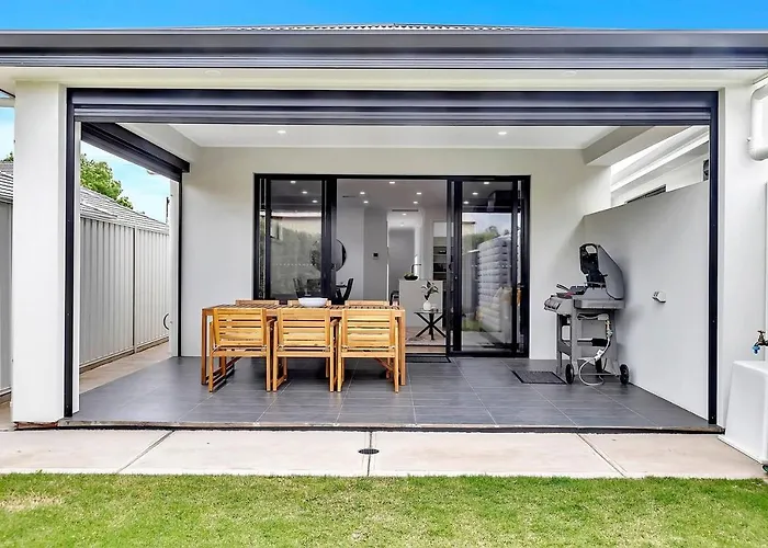 The Art Of Zen - Modern Comfort Between Beach And Cbd