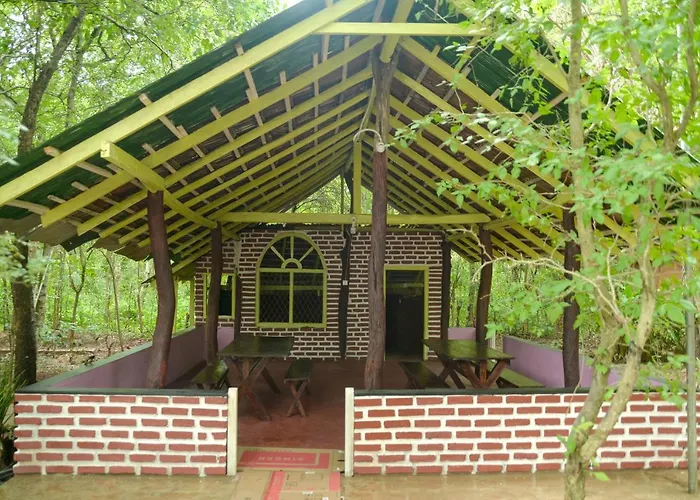 Spice Village Hotel & Restaurant