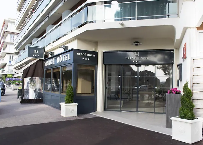 Tierce Hotel