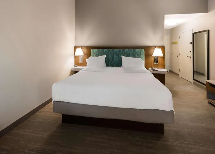 Hampton Inn And Suites Fredericksburg