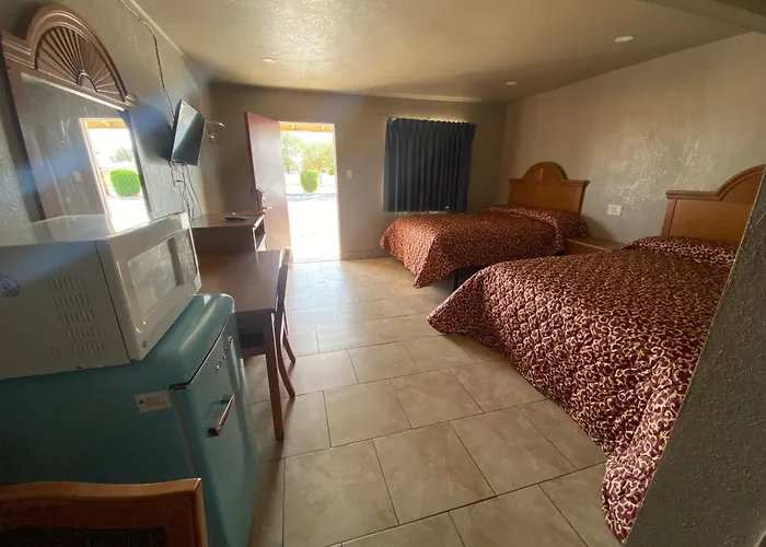 Apple Valley Motel