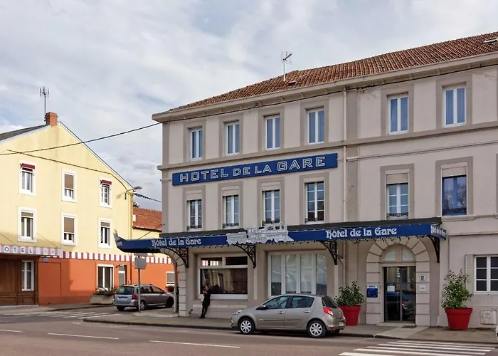 Contact Hotel De La Gare Et Son Restaurant Cote A Cote