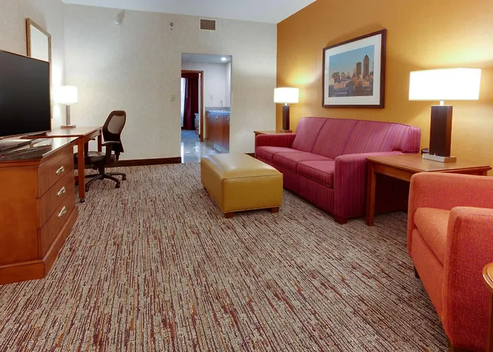 Drury Inn & Suites West Des Moines