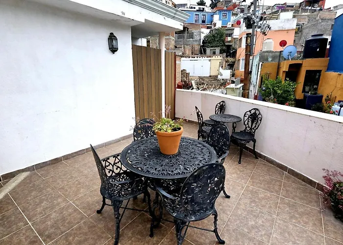 Hotel Plaza Baratillo