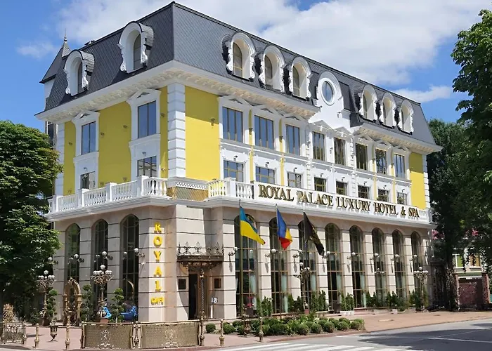 Royal Palace Luxury Hotel And Spa