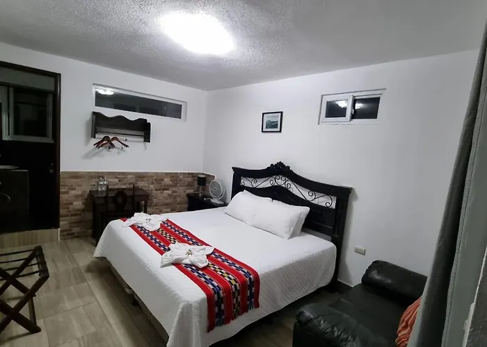 El Delfin Hotel Y Restaurante