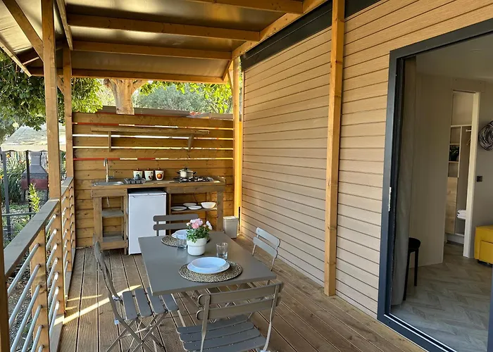 Il Pampaleone Glamping And Resort