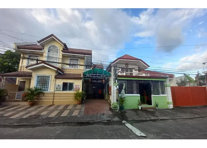 Oyo 1048 Jomckayl Apartelle