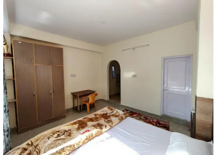 Goroomgo Homestay Sukh Dham Shimla - Homestay Like Home Feeling Mountain View