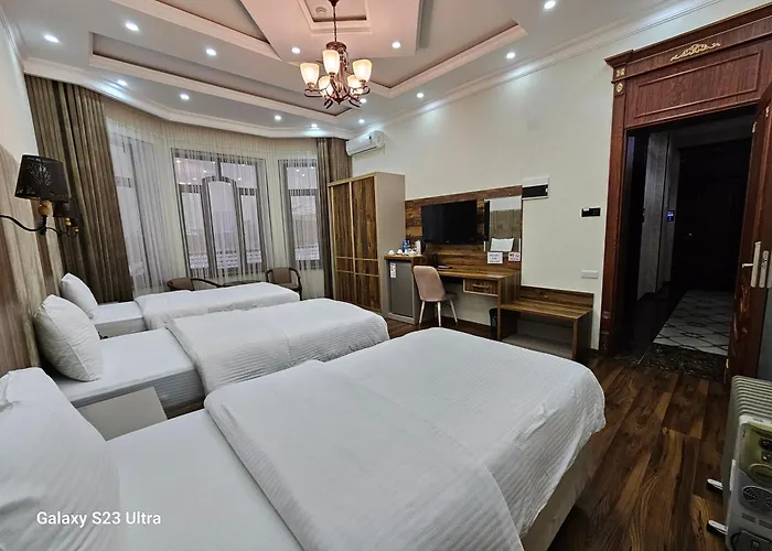 Hotel Sharq