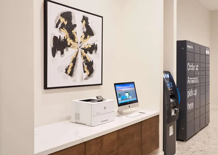 Serena Hotel Aventura Miami, Tapestry Collection By Hilton