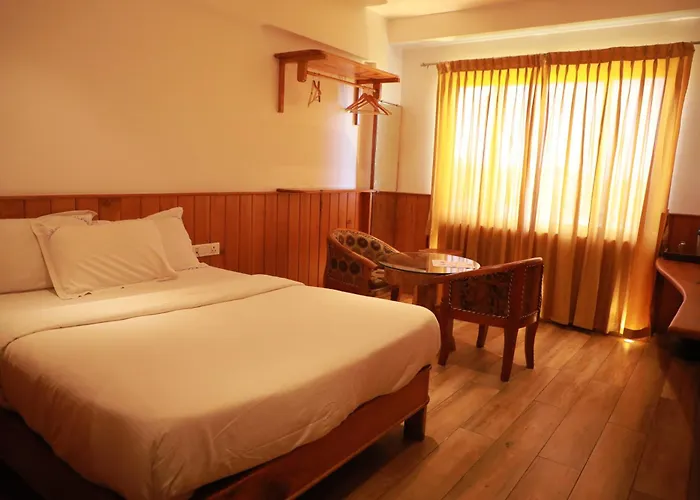 The Woodlands Residency- Unmarried And Stag Groups Not Allowed