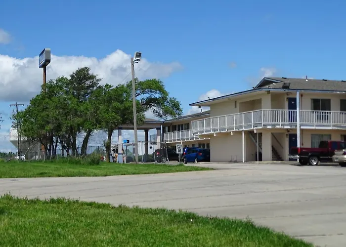 Oyo Travellers Inn