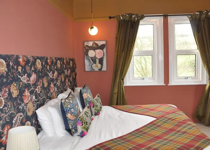 Eype'S Mouth Country Hotel